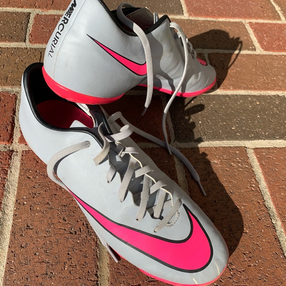 Nike Mercurial Victory V IC Grey